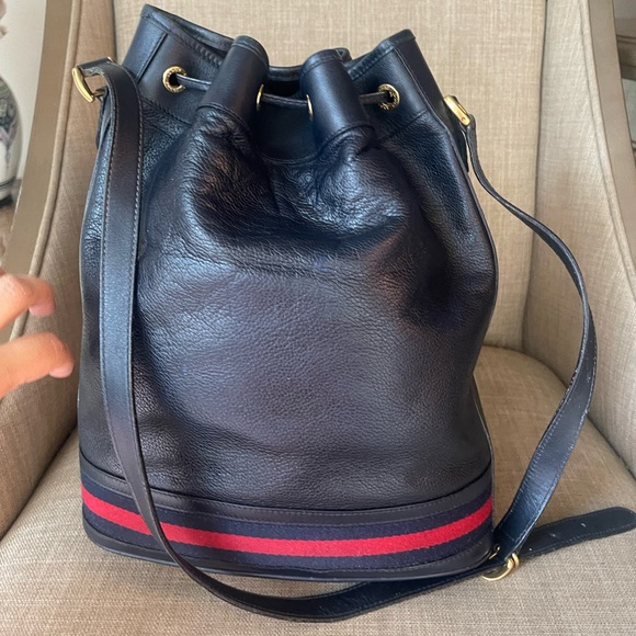 Authentic Gucci v web sherry line leather drawstring bucket bag 001.084.… - Picture 2 of 16